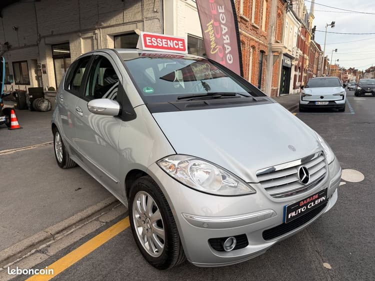 Loader A200 136Ch CARNET à Jour MERCEDES *1ère main GARANTIE image