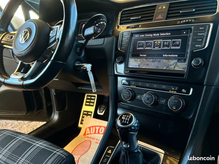 Loader Golf 7 GTD 2.0Tdi 184Ch *CARNET à JOUR  Sport & Sound image