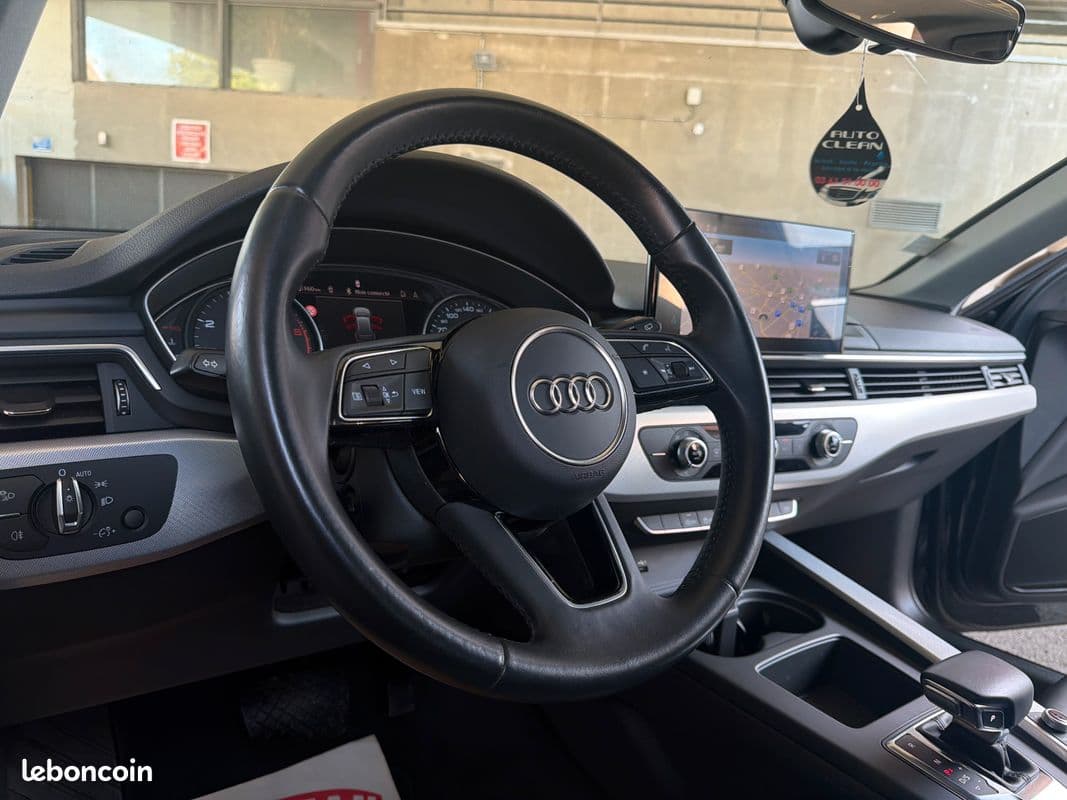 audi a4 2019 image 3