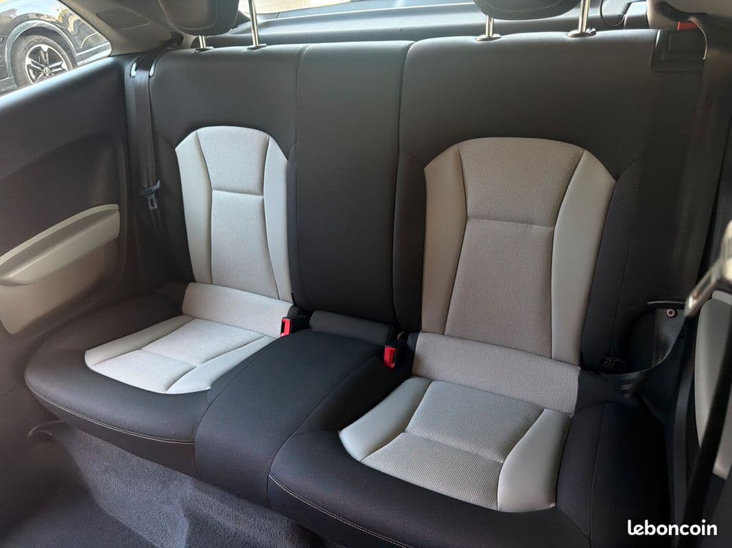 audi a1 2011 image 9