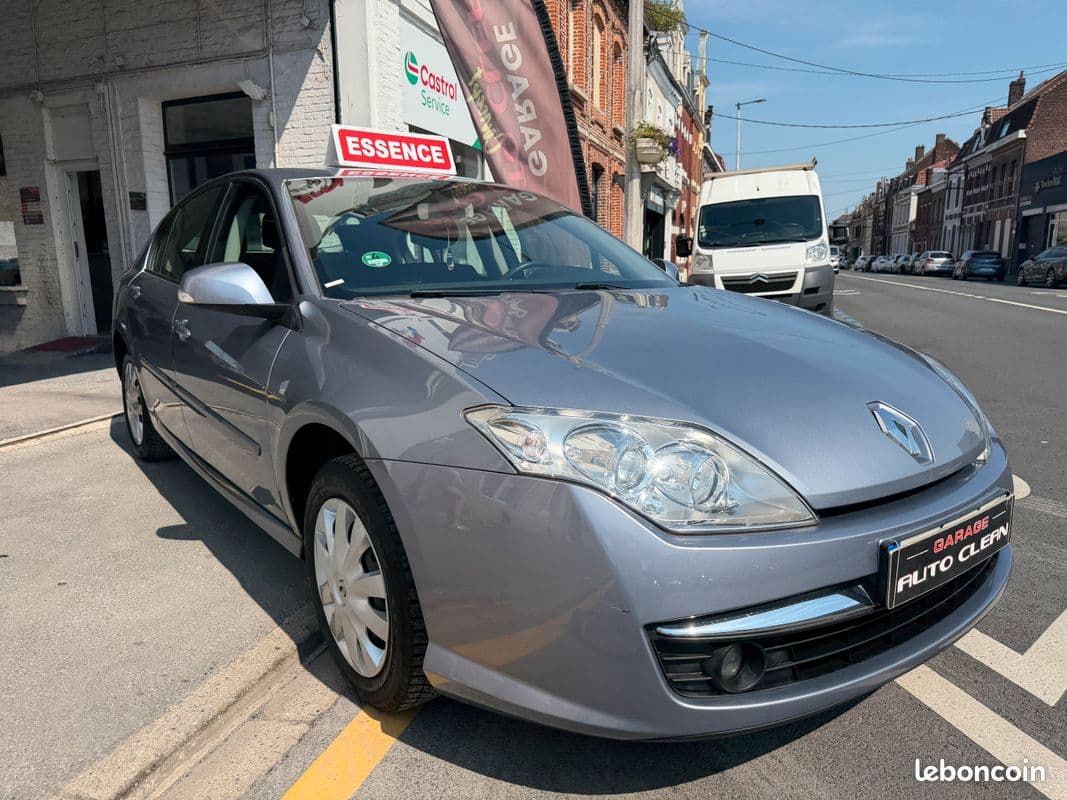 renault laguna 2008 image 2