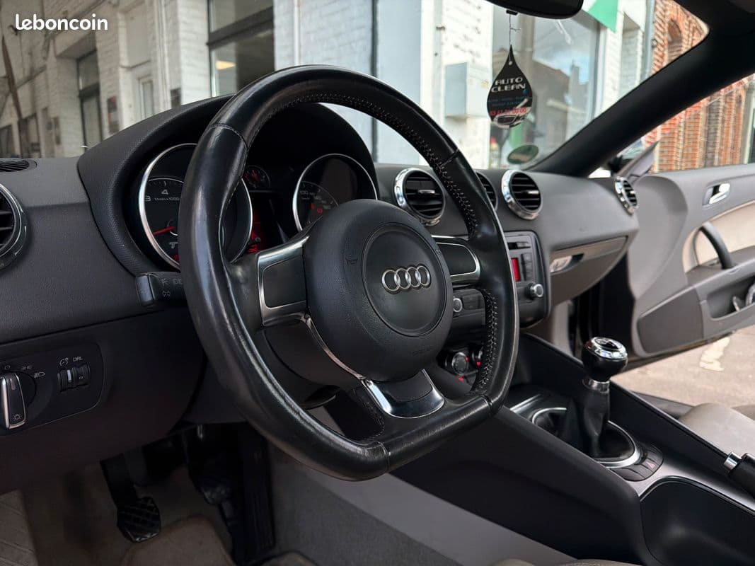 audi tt 2006 image 2