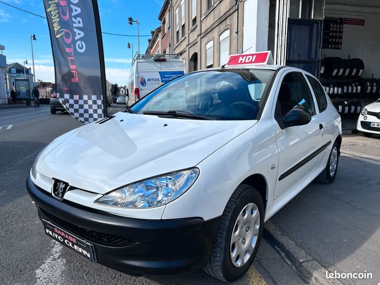 Loader 🇫🇷PEUGEOT 206 1.4HDi 2Places PAIEMENT 4 fois image