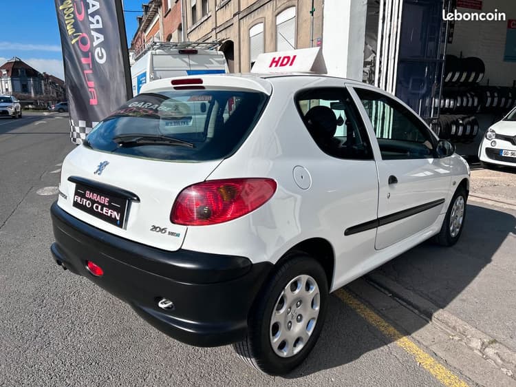 Loader 🇫🇷PEUGEOT 206 1.4HDi 2Places PAIEMENT 4 fois image