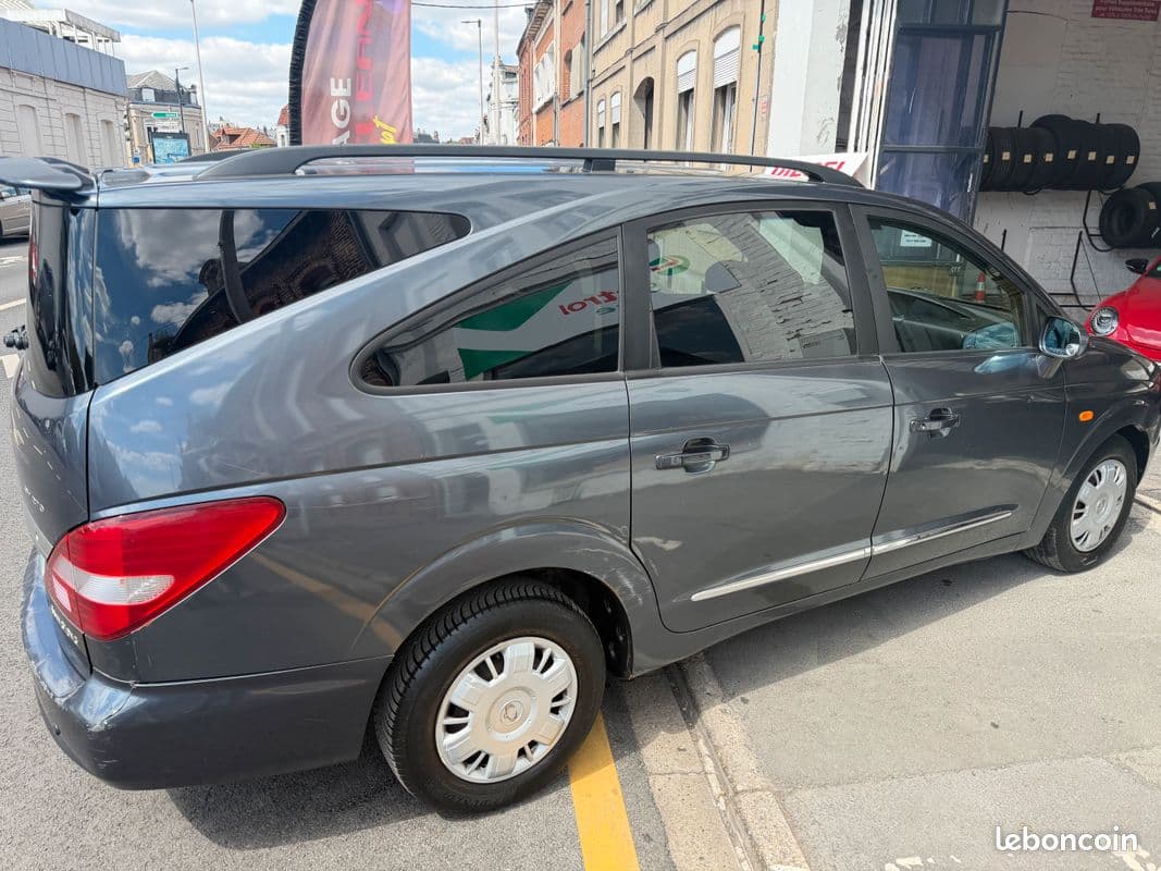 ssangyong rodius 2007 image 7