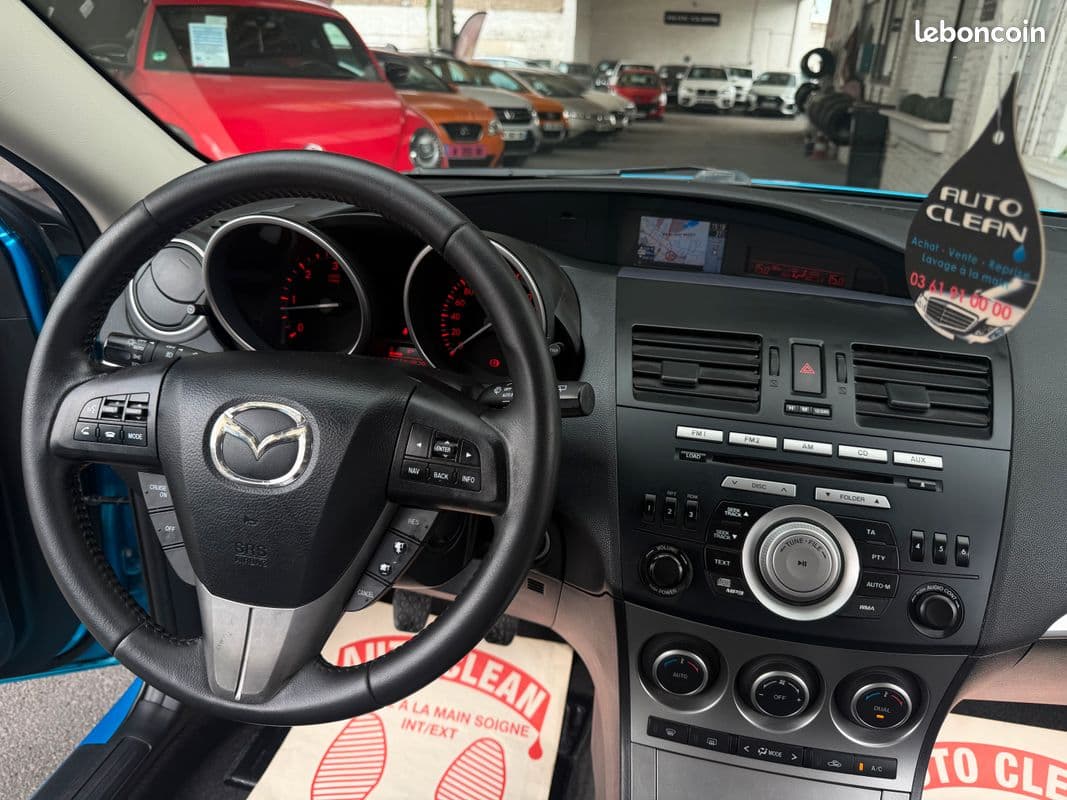 mazda mazda 3 2011 image 10