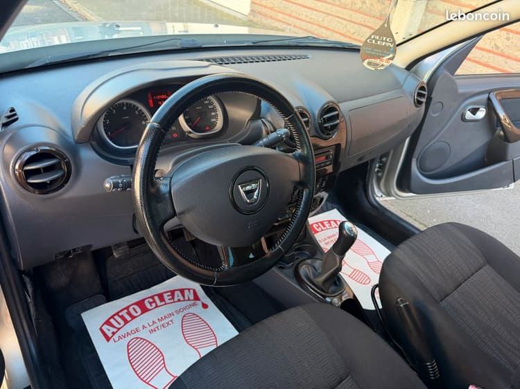 Loader DUSTER 1.6i 16v GPL *1ère Main 4x2 GARANTIE image