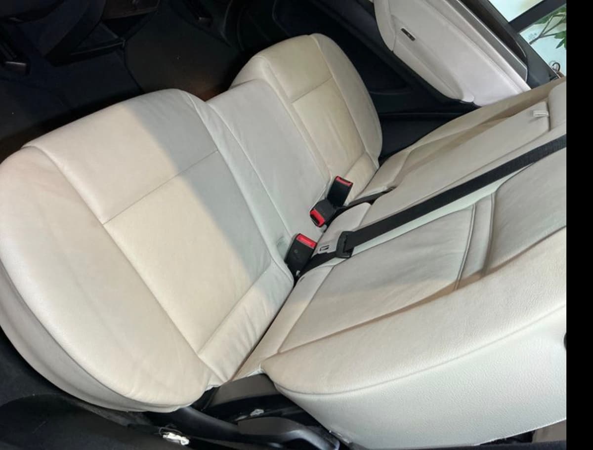 bmw X5 2010 image 5