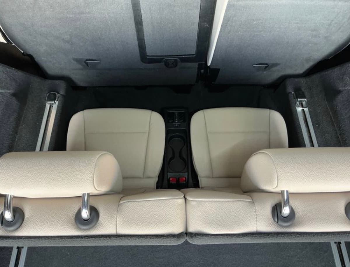 bmw X5 2010 image 6