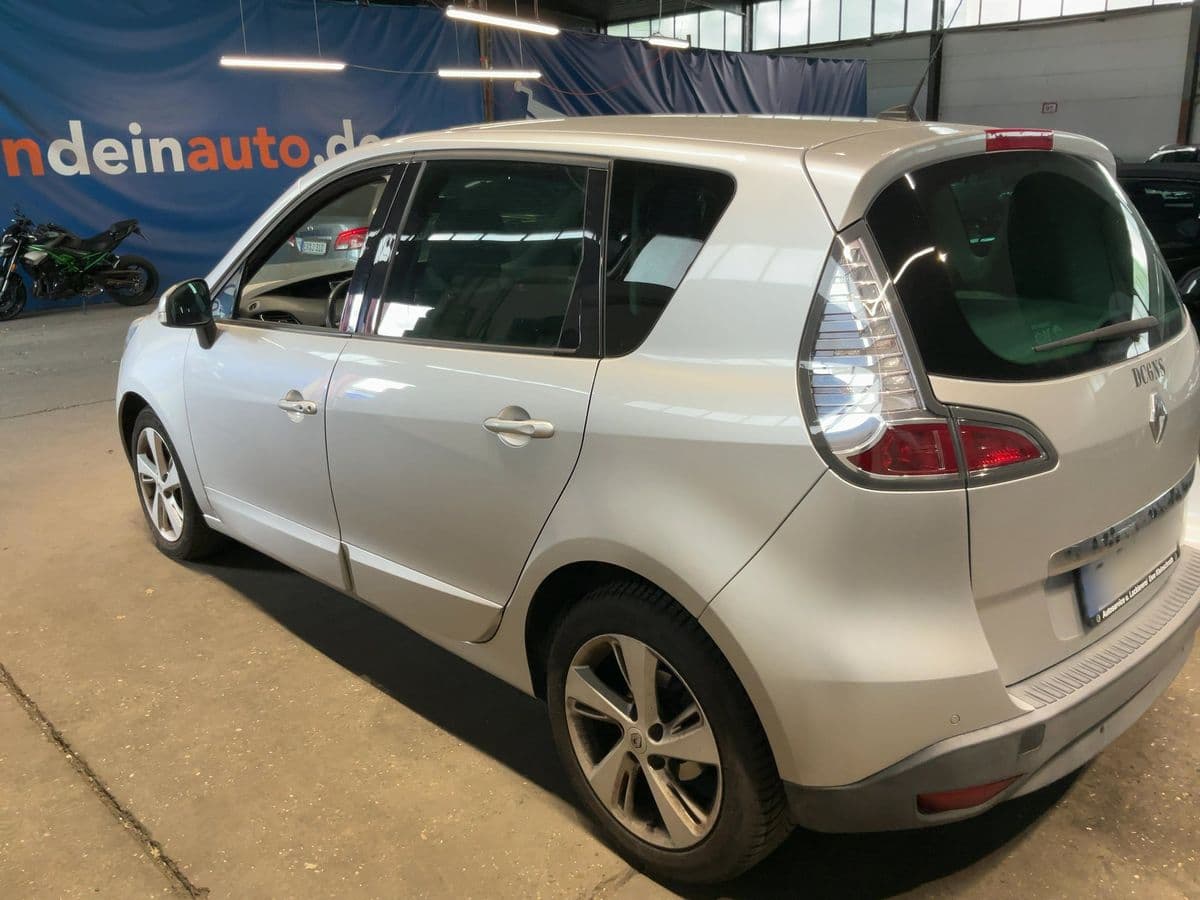 renault Scenic 2012 image 6