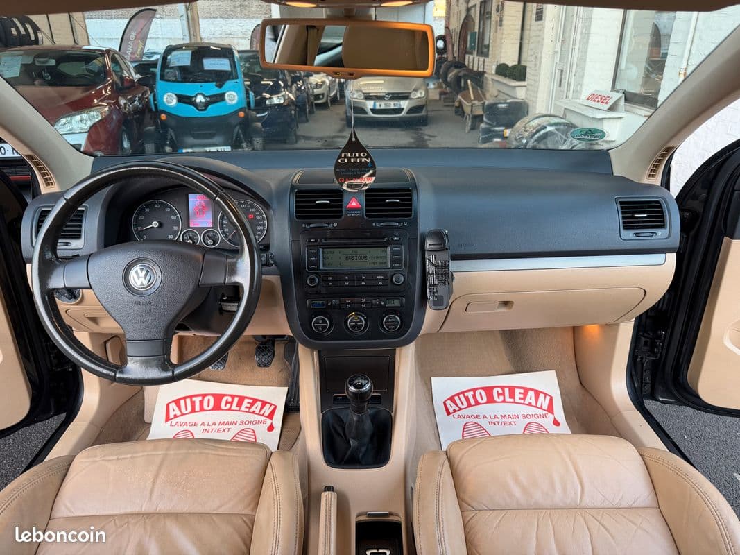 volkswagen golf 2004 image 3