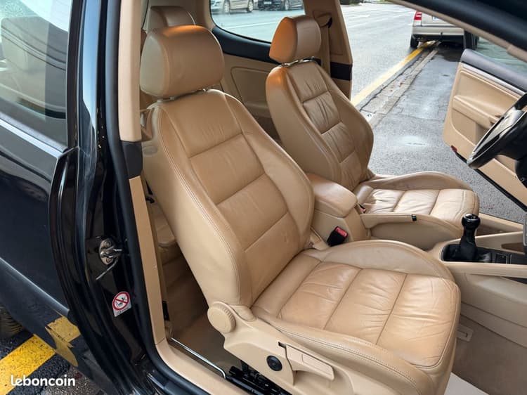 Loader GOLF V 1.6 FSi *50ème Anniversaire Cuir DISTRIB à Chaîne image