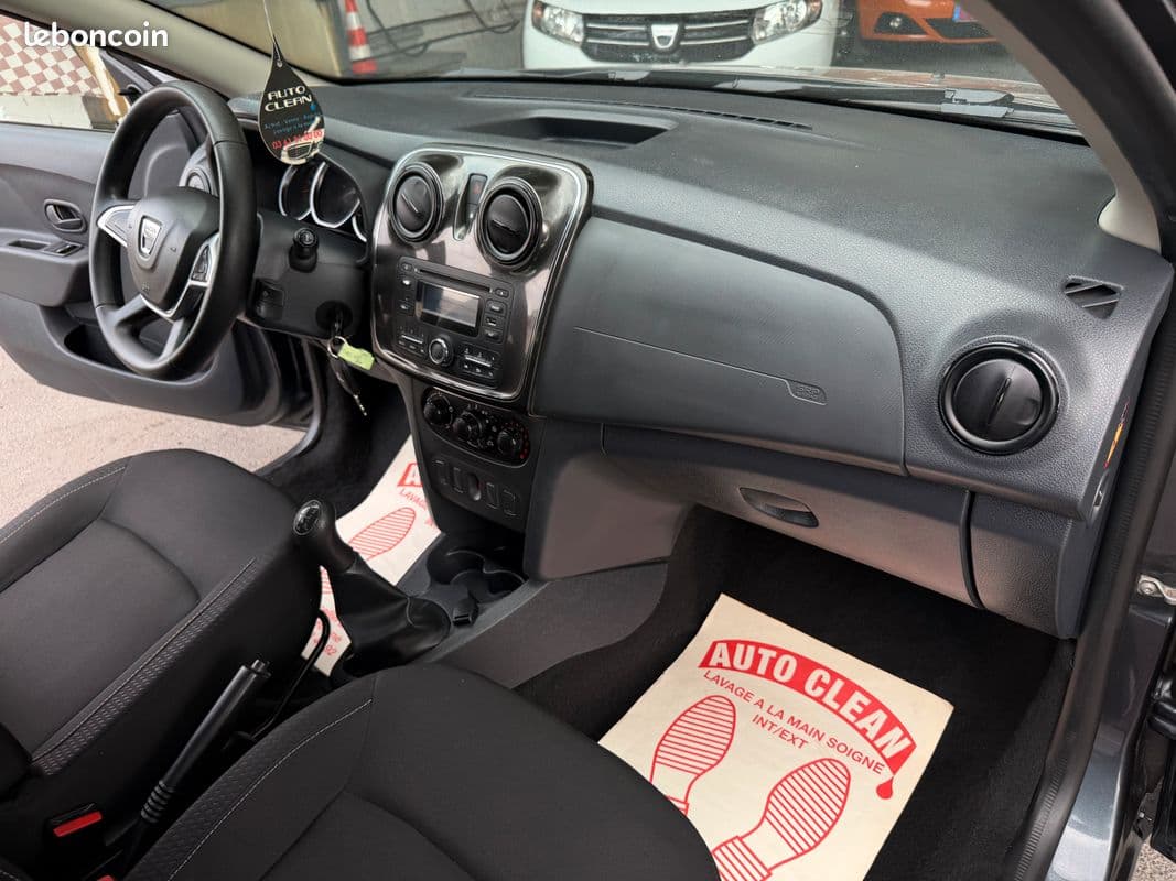dacia sandero 2017 image 3