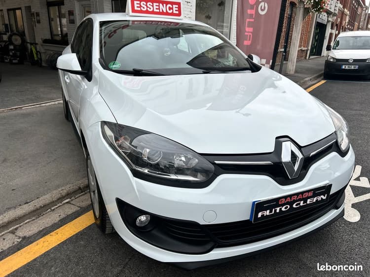 Loader MEGANE III 1.6i *61.761Kms CARNET à JOUR 2015 image