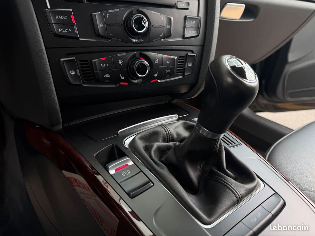 audi a4 2009 image 10