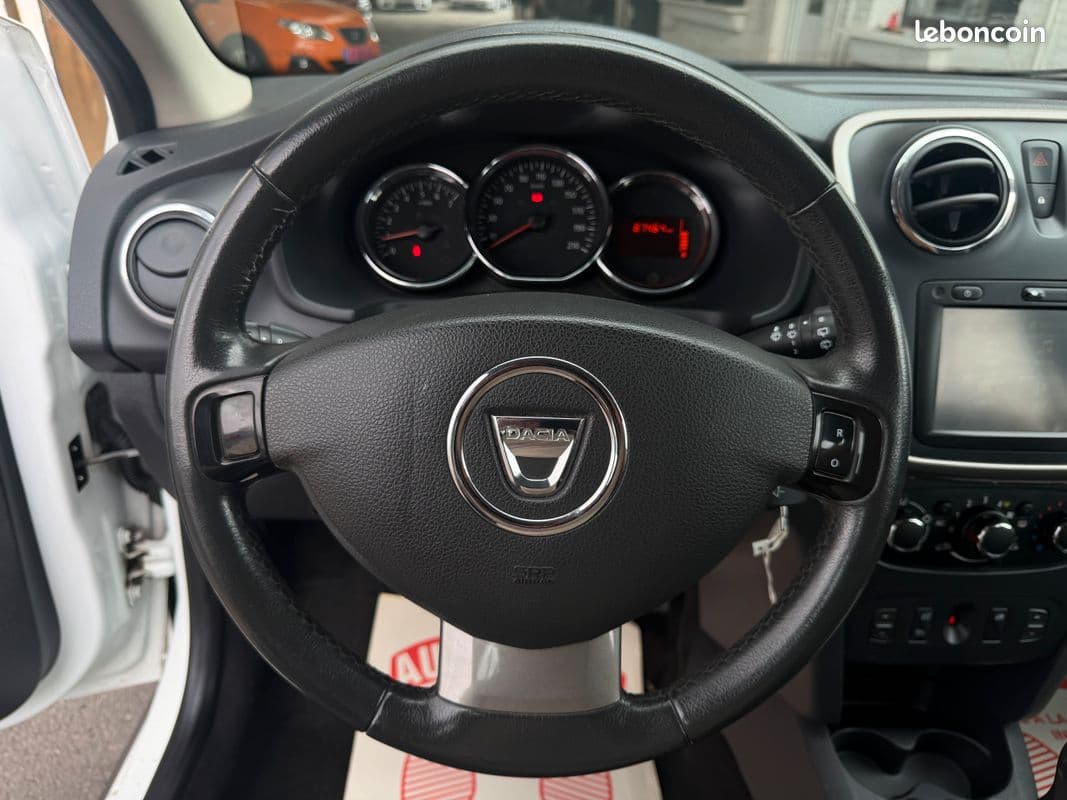 dacia sandero 2013 image 10