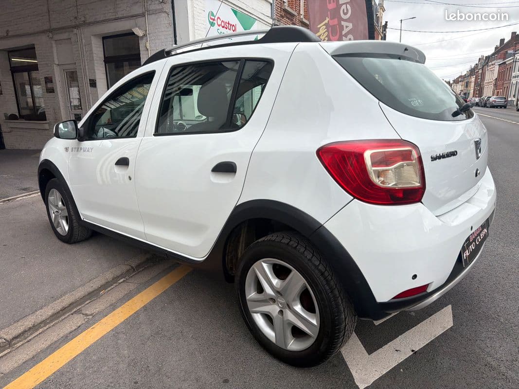 dacia sandero 2013 image 7