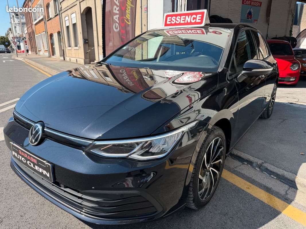 volkswagen golf 2021 image 1