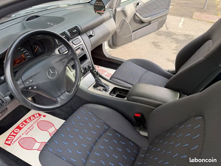 Loader C200 KOMPRESSOR 90.031Kms *1ère main CARNET à Jour MERCEDES image