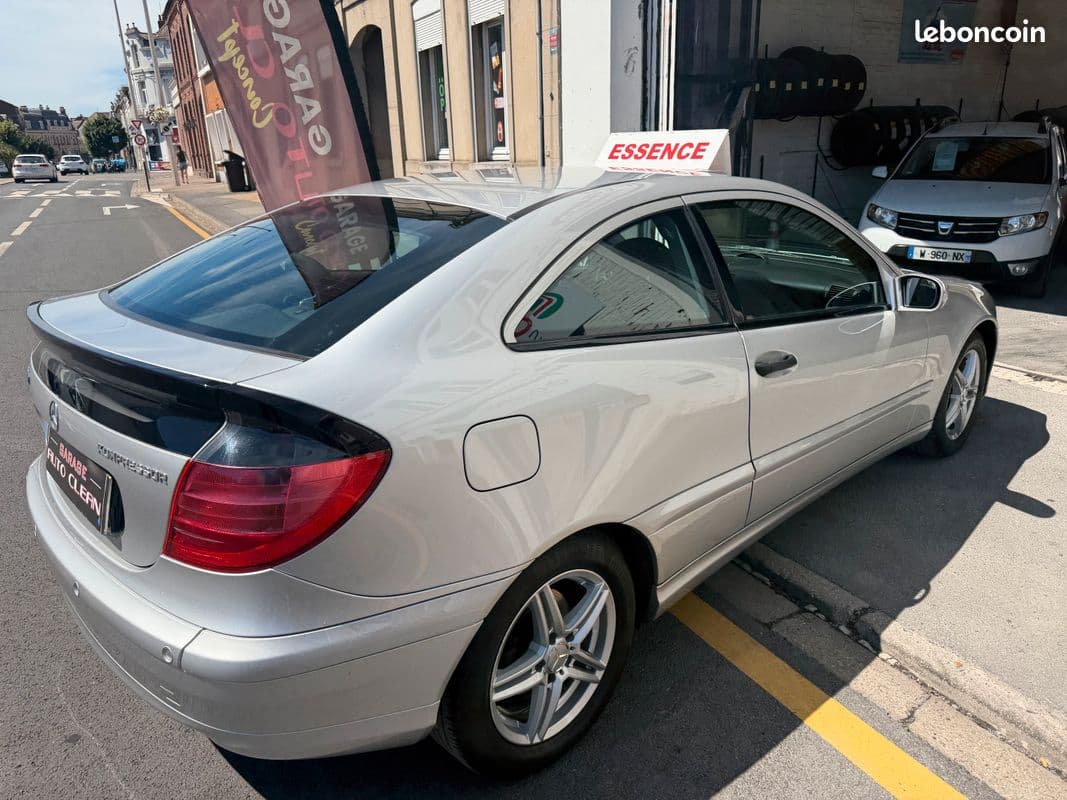 mercedes-benz classe c 2001 image 4