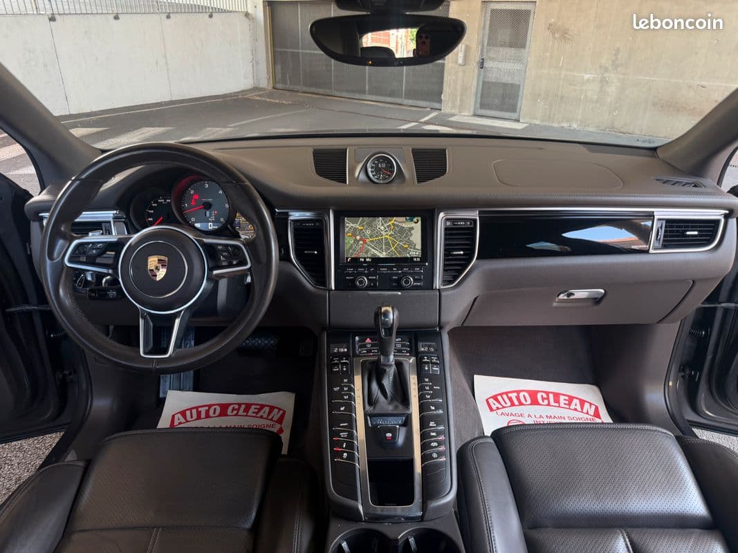 porsche macan 2016 image 2