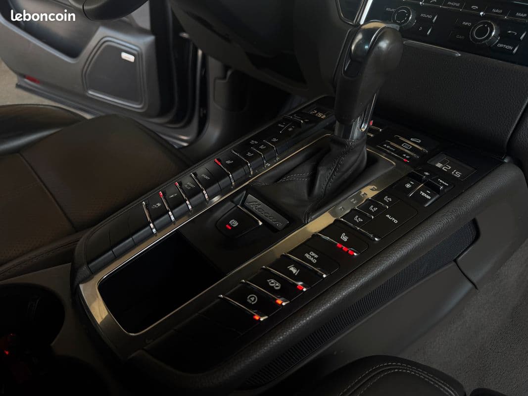 porsche macan 2016 image 7