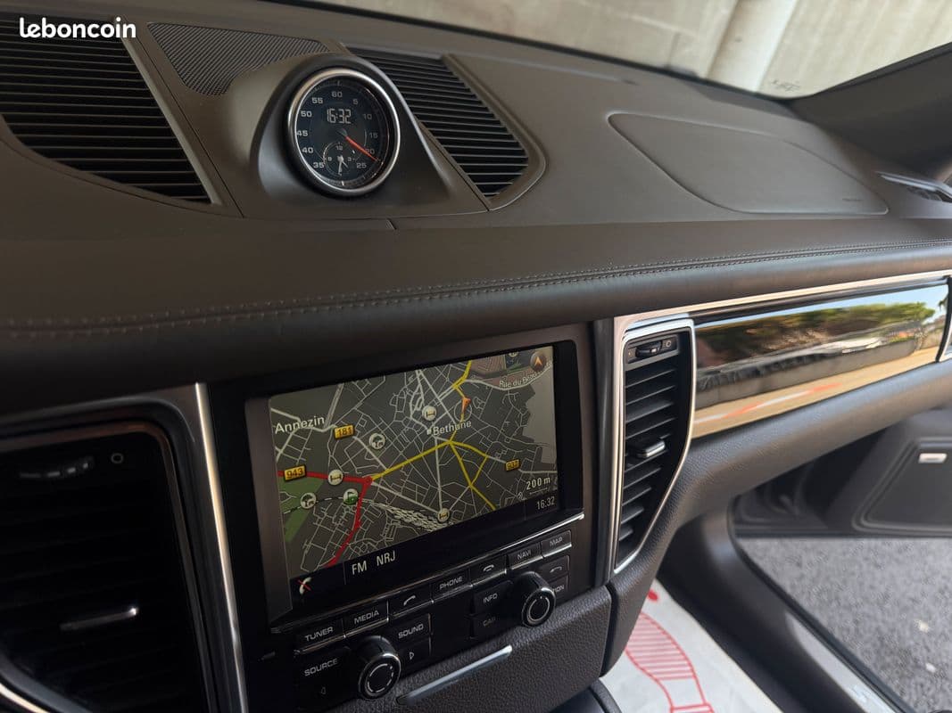 porsche macan 2016 image 8