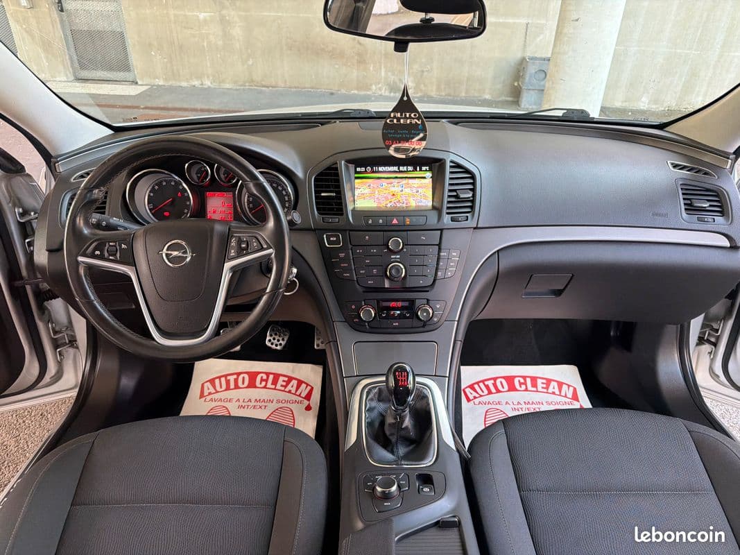 opel insignia 2012 image 3