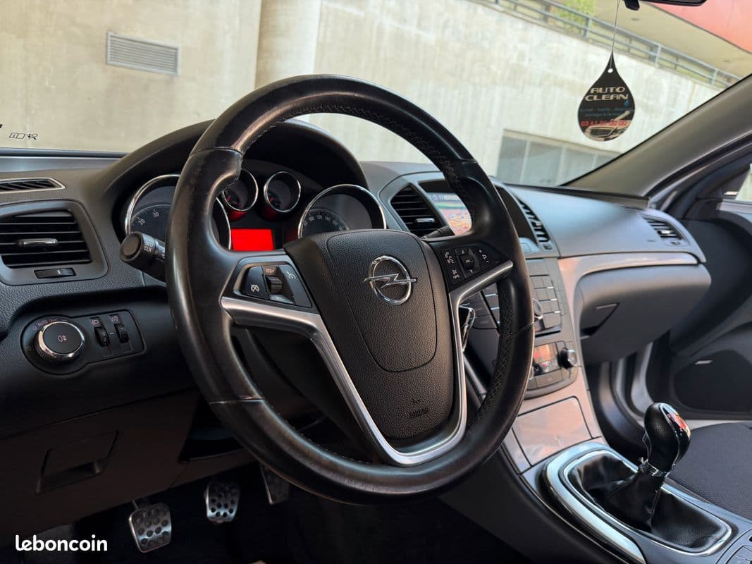 opel insignia 2012 image 8