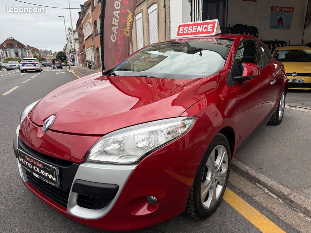 renault megane 2011 image 1