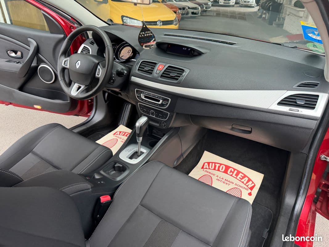 renault megane 2011 image 4