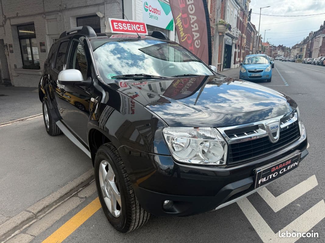 dacia duster 2011 image 2