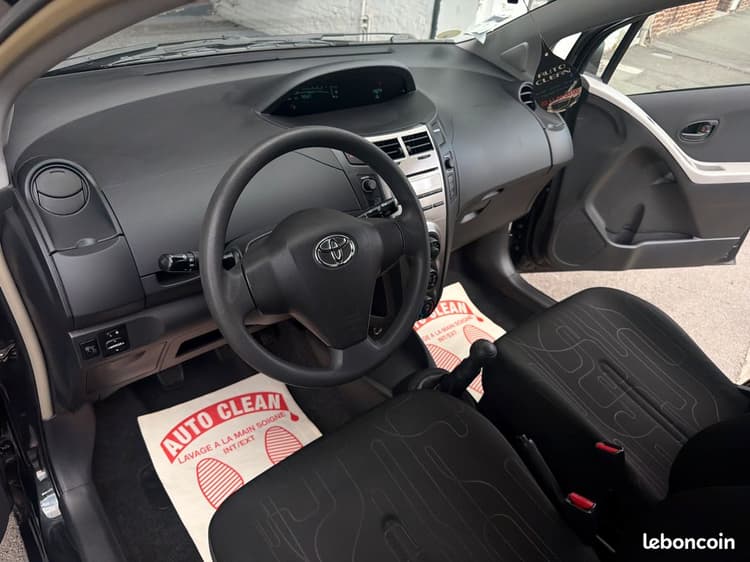 Loader 🇫🇷YARIS 1.0VVTi *79.588Kms 5 Portes CLIM Distrib à chaîne image