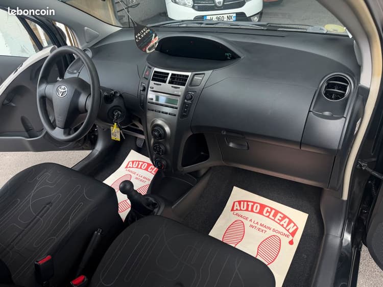 Loader 🇫🇷YARIS 1.0VVTi *79.588Kms 5 Portes CLIM Distrib à chaîne image