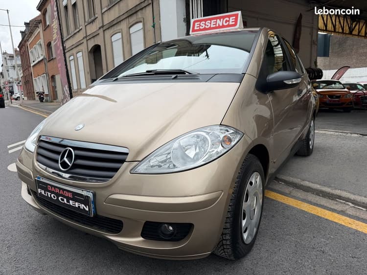 Loader MERCEDES A150 93.696Kms *CARNET à JOUR GARANTIE image