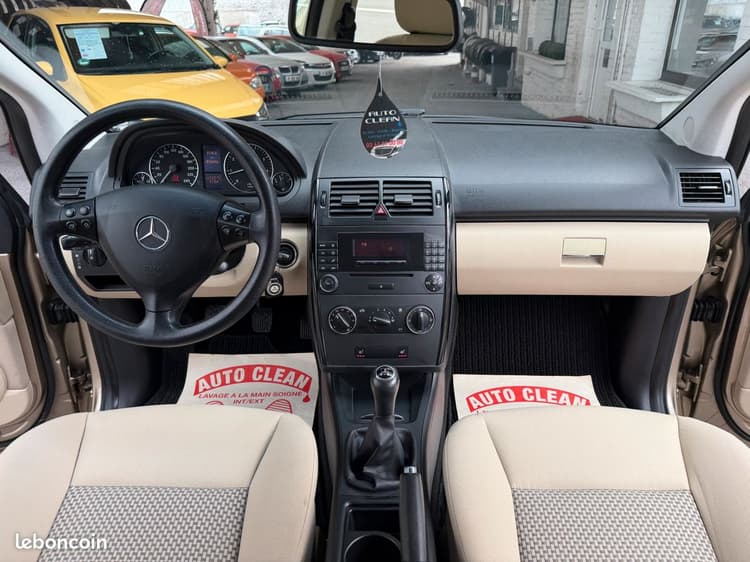 Loader MERCEDES A150 93.696Kms *CARNET à JOUR GARANTIE image