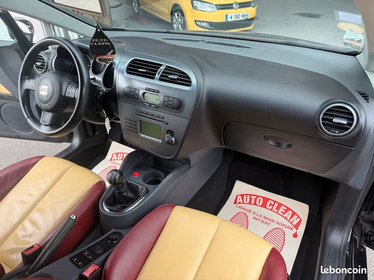 Loader 🇫🇷SEAT LEON II 2.0TDi 140Ch *CARNET A JOUR GARANTIE image