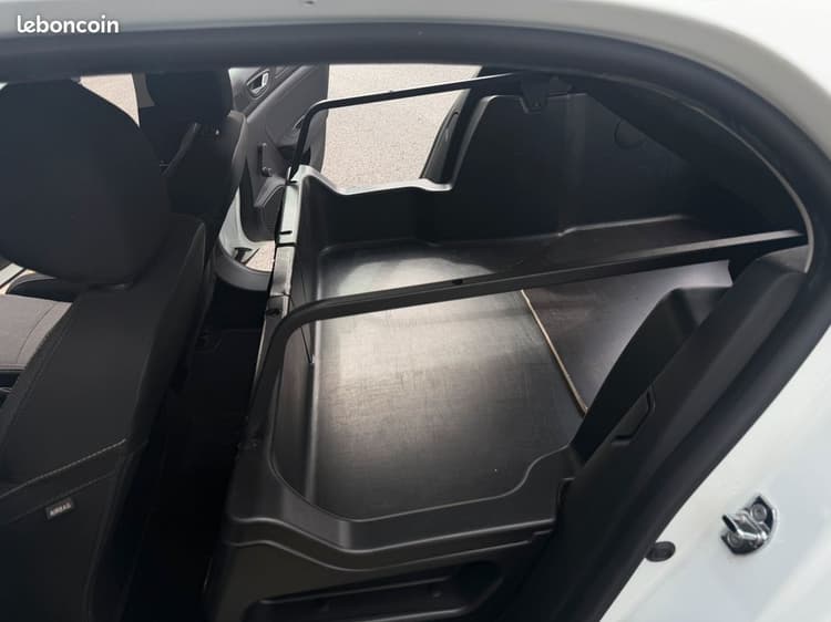 Loader 🇫🇷MEGANE IV 1.5Dci Bluetooth *CLIM 2PLACES GARANTIE image